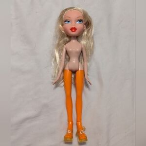 Bratz Cloe ICandy Doll Blonde 2005 Y2K Orange Legs Vintage Toy Nude